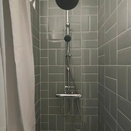 Le Cube Apartment
